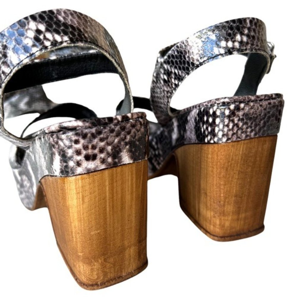 Topshop Chunky Platform Heel Sandals Snakeskin Gray Made in Italy US Size 9 - Picture 3 of 8